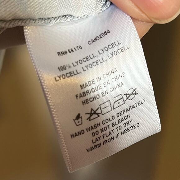 ANTHROPOLOGIE Current Air Ombre chambray tie front button up shirt size xs - Picture 6 of 6